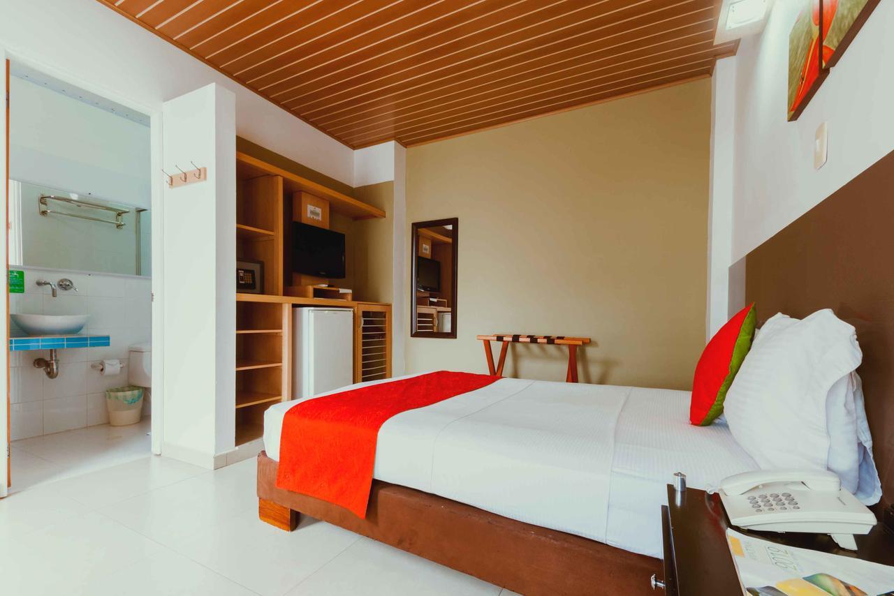Waira Suites Leticia Exterior foto